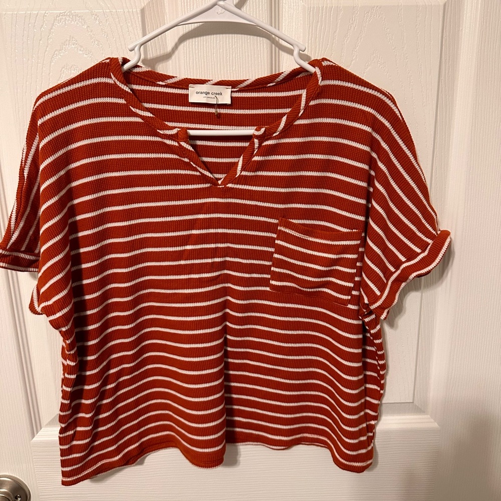 Cropped tee
